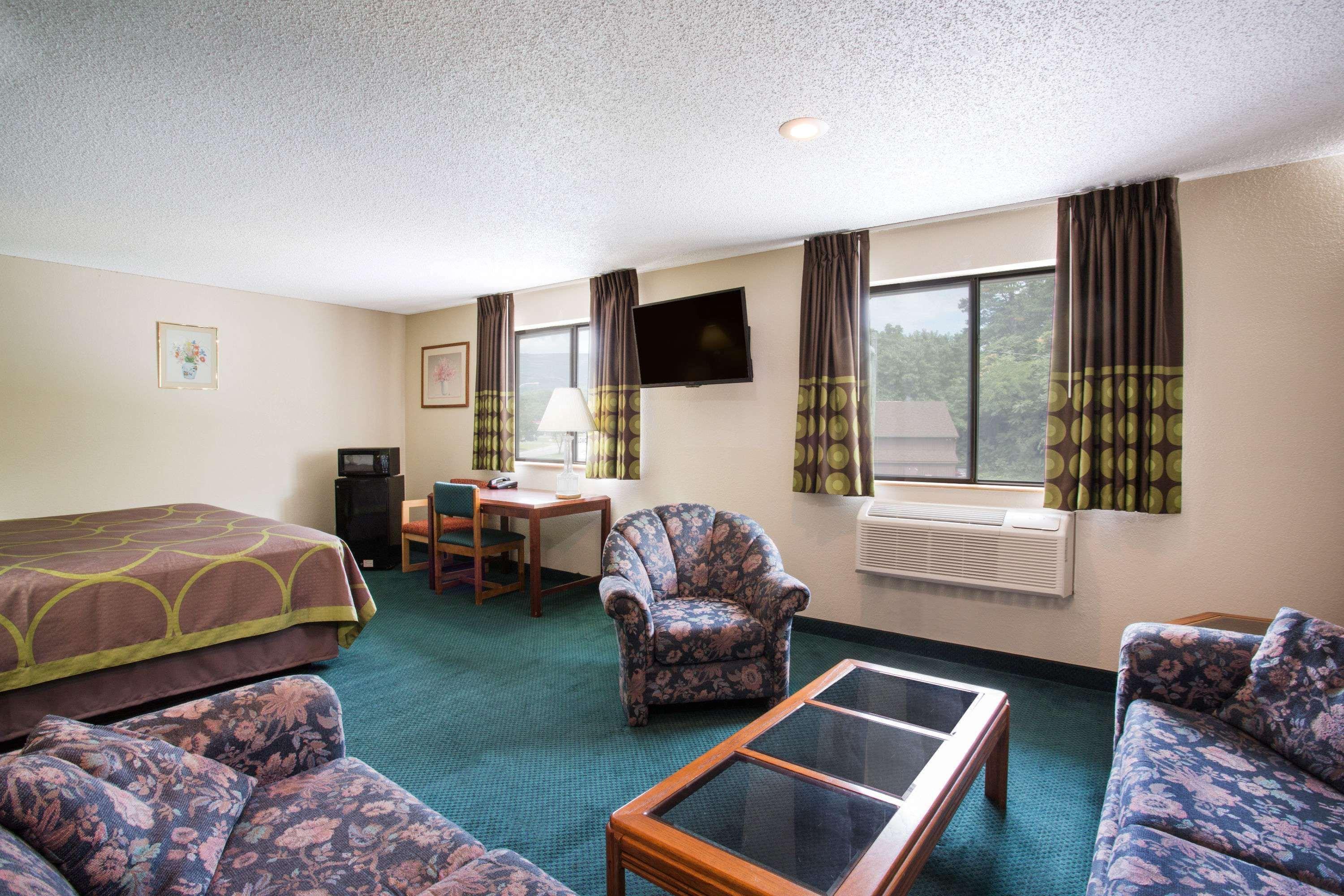 Super 8 By Wyndham Salem Va Motel Kültér fotó